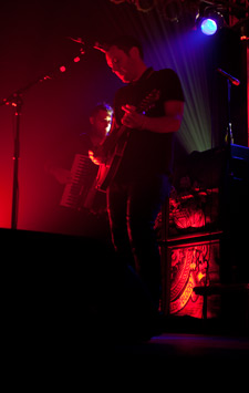 Weber Hand Delivers Custom Mandolin at Dropkick murphy concert in Boise, ID